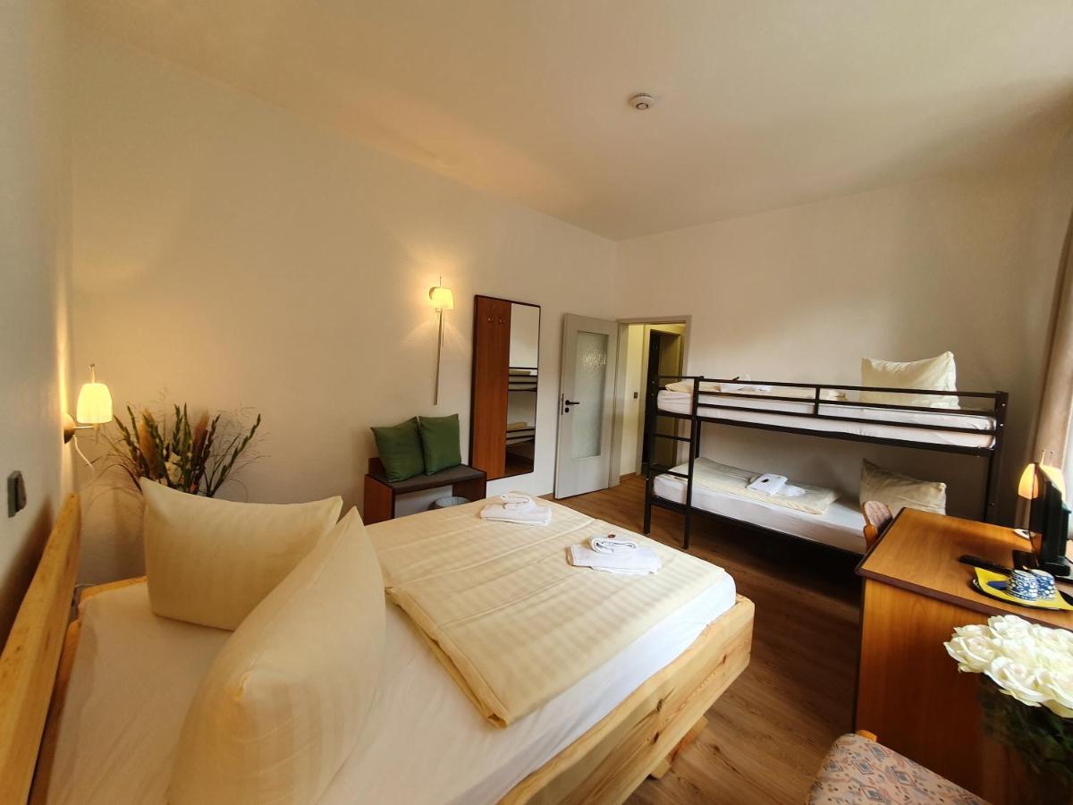 Waldhotel Am See Berlin-Schmoeckwitz 3* Berlin
