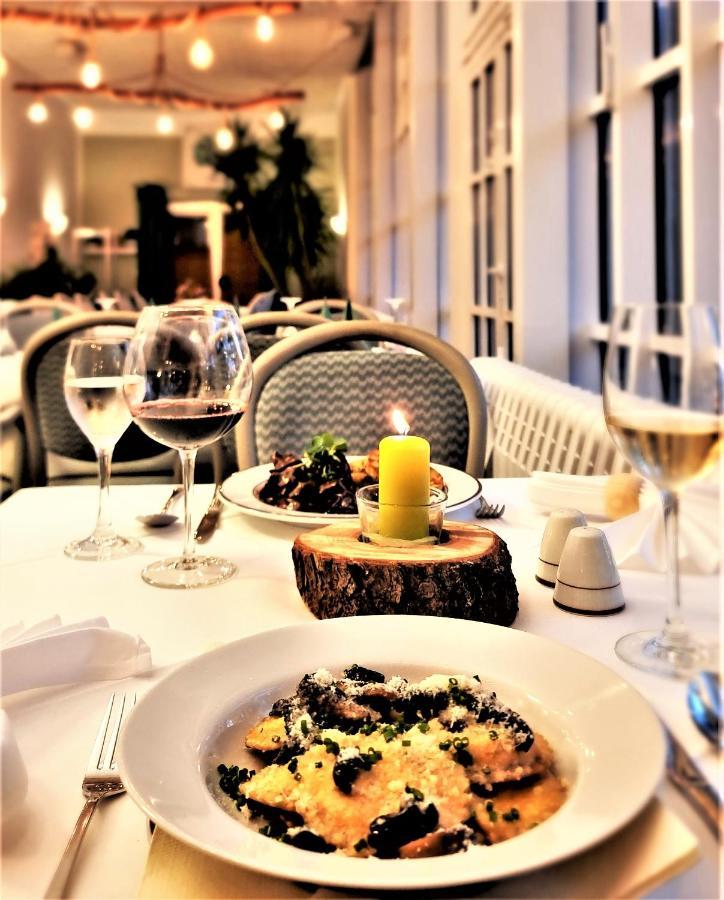 Hotel Waldhotel Am See Berlin-Schmoeckwitz