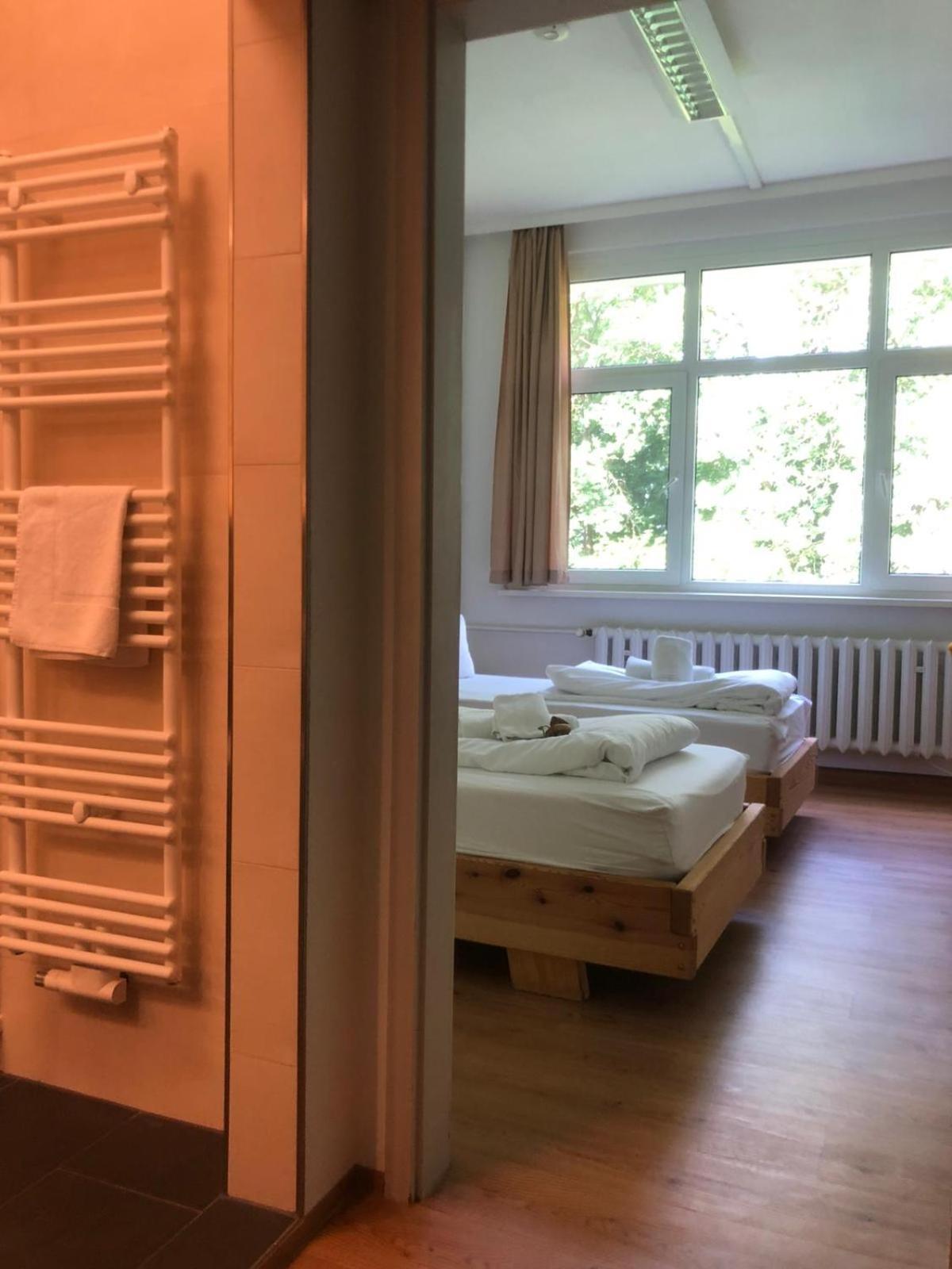 Waldhotel Am See Berlin-Schmoeckwitz Hotel 3*
