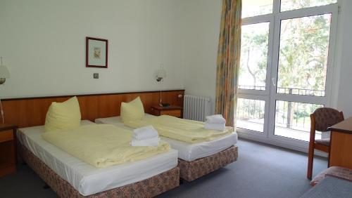 Hotel Waldhotel Am See Berlin-Schmoeckwitz Berlin